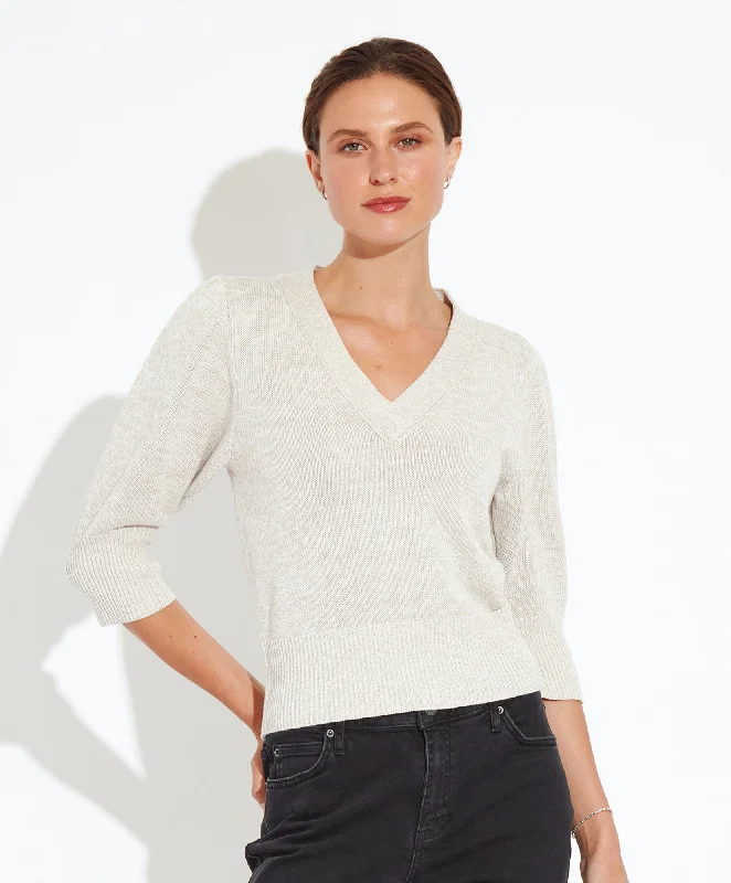 Elegant women's sweaterThe Looker