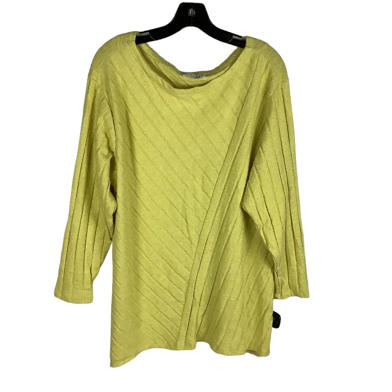 Winter white women's sweaterYellow Sweater Maeve, Size Est. Xl