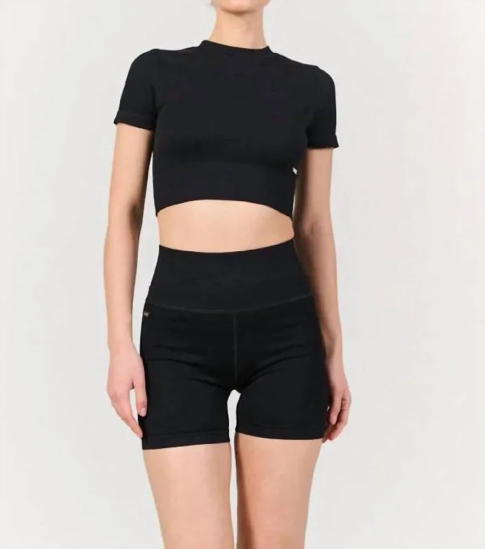 Skater women's skirtsHigh Waisted Rib Short In Black