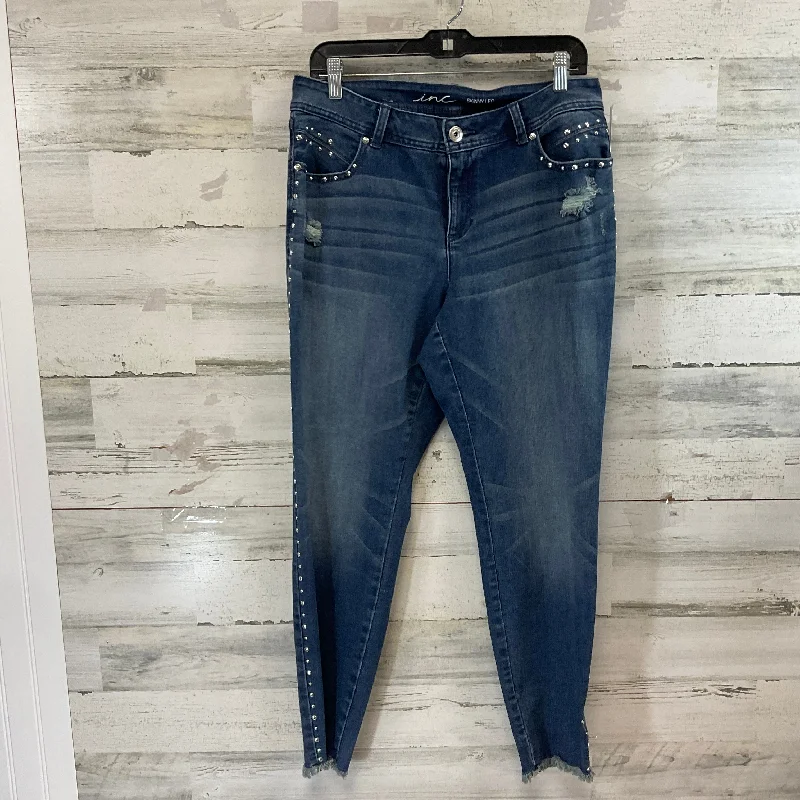 Stretch denim jeans with a low rise and fitted legs for a modern lookJeans Skinny By Inc In Blue Denim, Size: 12