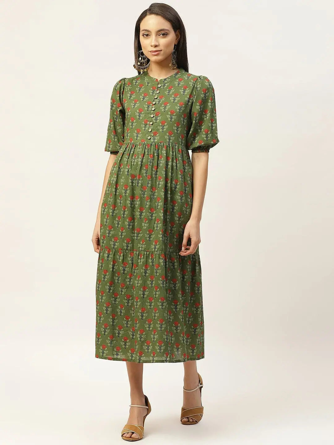 Winter dresses for cold weatherGreen Floral Tiered Midi Dress