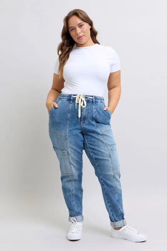 Stretch denim jeans with a fitted waist and loose legsClayton High Rise Cuffed Cargo Denim Jogger