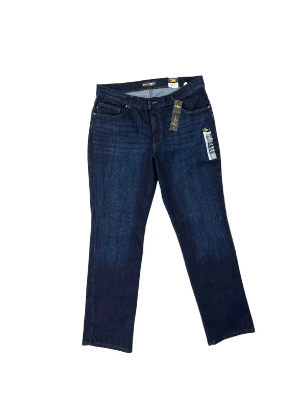 Lightweight denim jeans for summer wearJeans Straight By Lee In Blue Denim, Size: 14