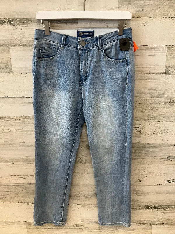 Stretch denim jeans with a fitted waist and slightly flared legs for a trendy silhouetteJeans Straight By Democracy In Blue, Size: 4