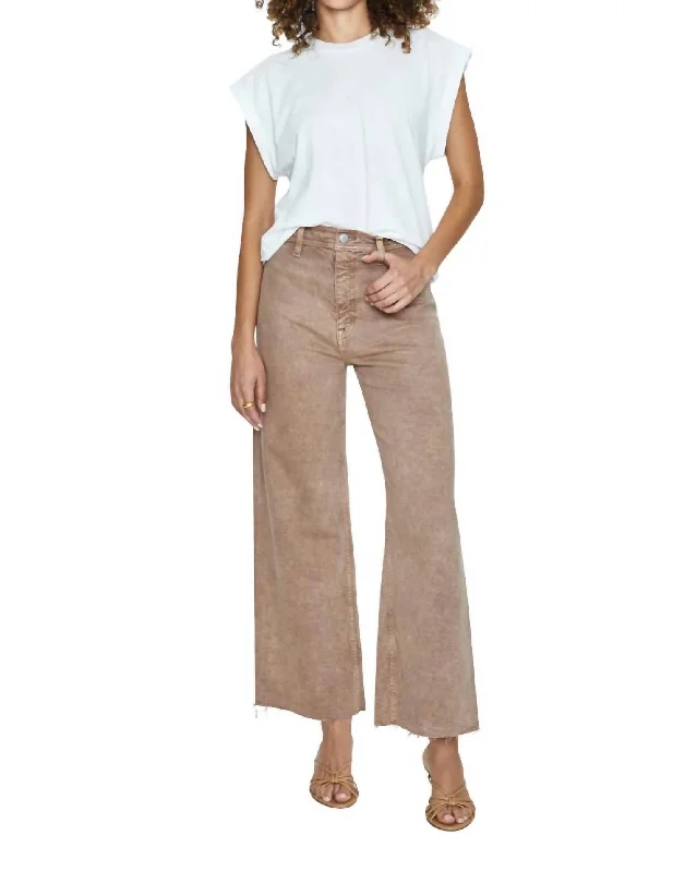 Jeans with a cropped length and rolled-up cuffs for a trendy lookPenny Wide Jean In Cashew