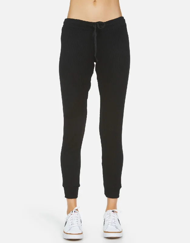 A-line women's dressesBurke Core Crop Jogger