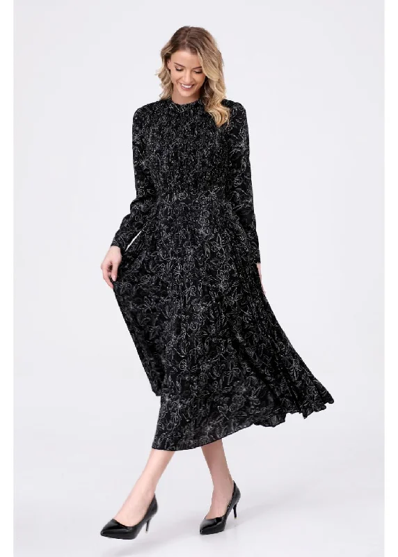 Bohemian women's dressesBlack Floral Midi Dress