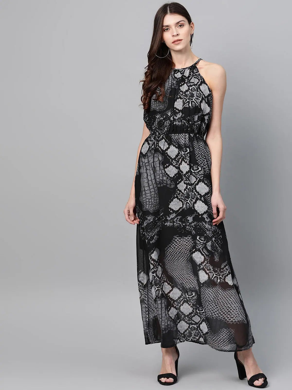 Summer dresses for hot weatherStrappy Maxi Printed Dress