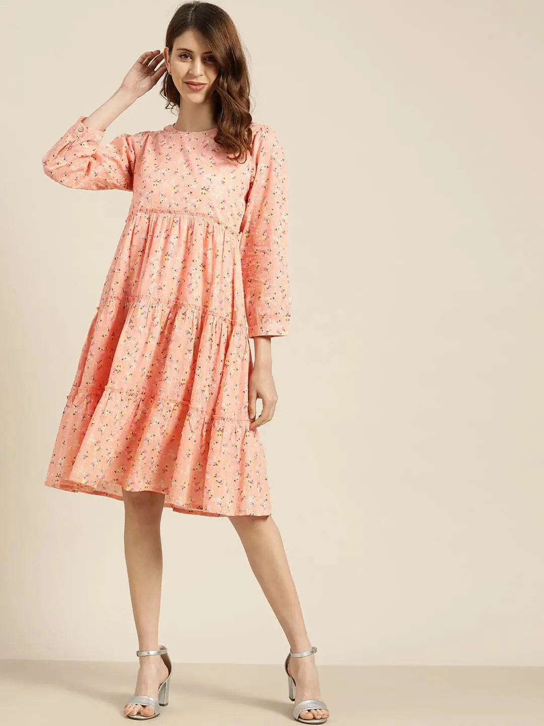 Autumn dresses for fall fashionPeach Floral Tiered Midi Dress