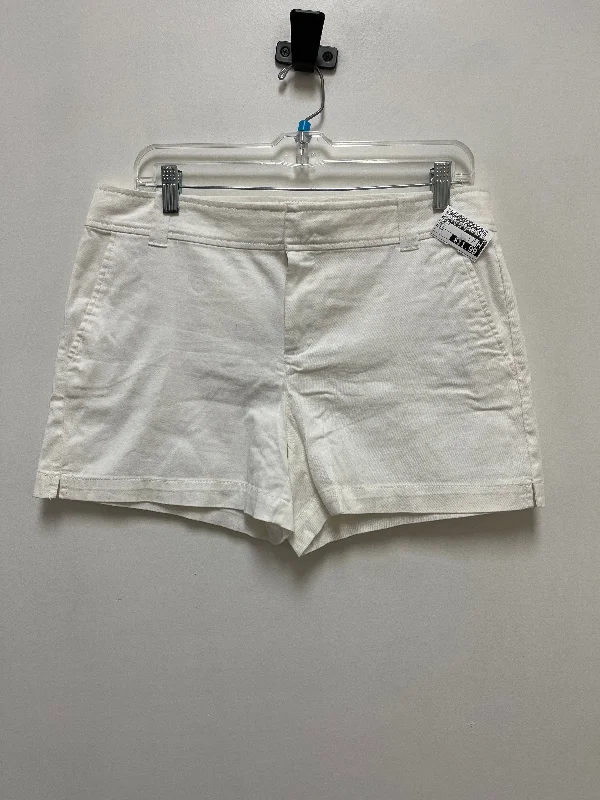 Lace-up women's pantsShorts By New York And Co In White, Size: 8