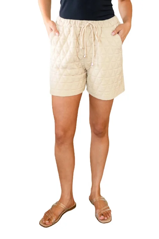 Cotton women's leggingsChilling Out Quilted Shorts In Cream