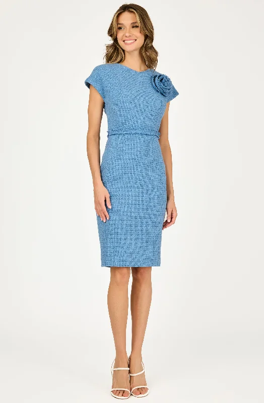 Evening women's dressesFitted Bouclé Dress with Flower Boutonnière