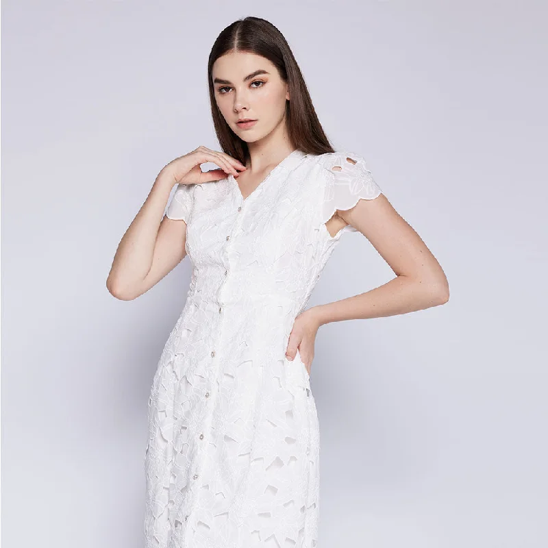 Loose-fitting dresses for womenFlora Embroidery Dress