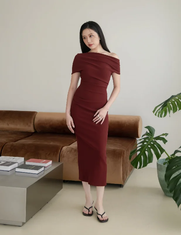 Bridesmaid dresses for womenJanelle Asymmetrical Shoulder Dress in Burgundy