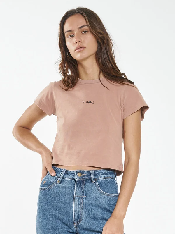 Chunky knit women's topsMinimal Thrills Mini Tee - Cork