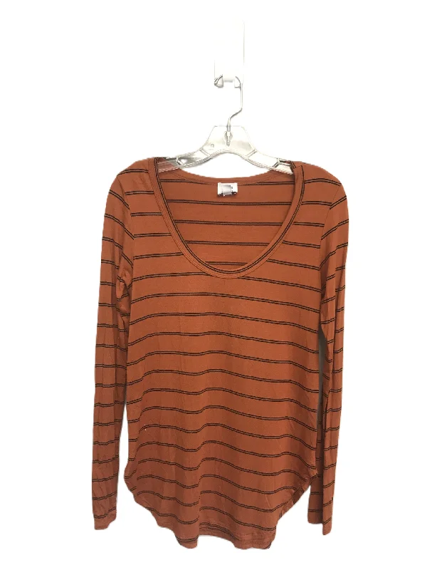 V-neck women's topsTop Long Sleeve By Peyton Jensen  Size: Xs